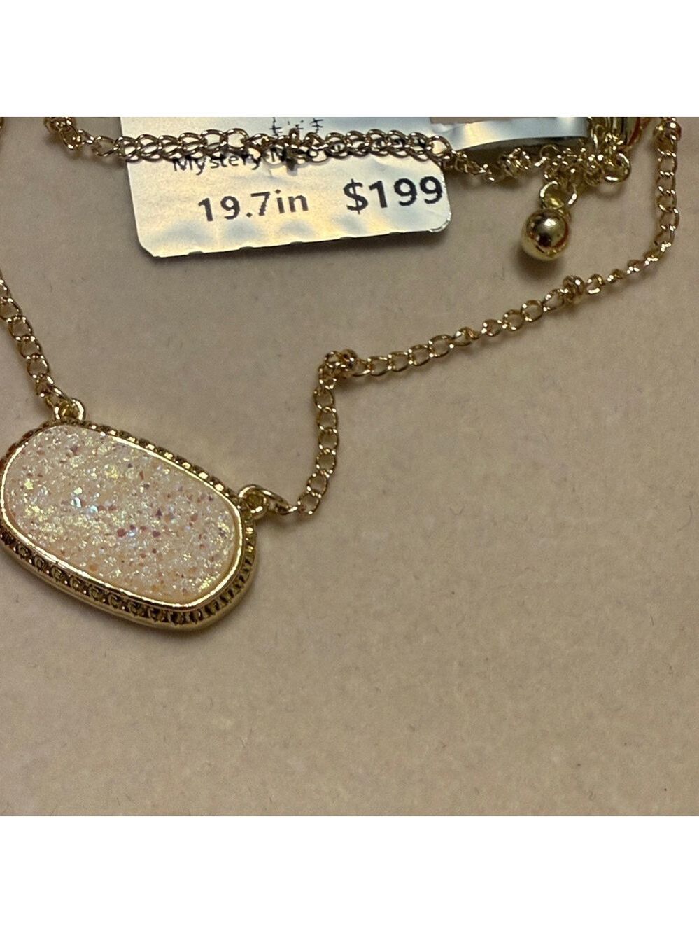 Women’s elegant necklace Classic gold necklace for women’s MSRP $199